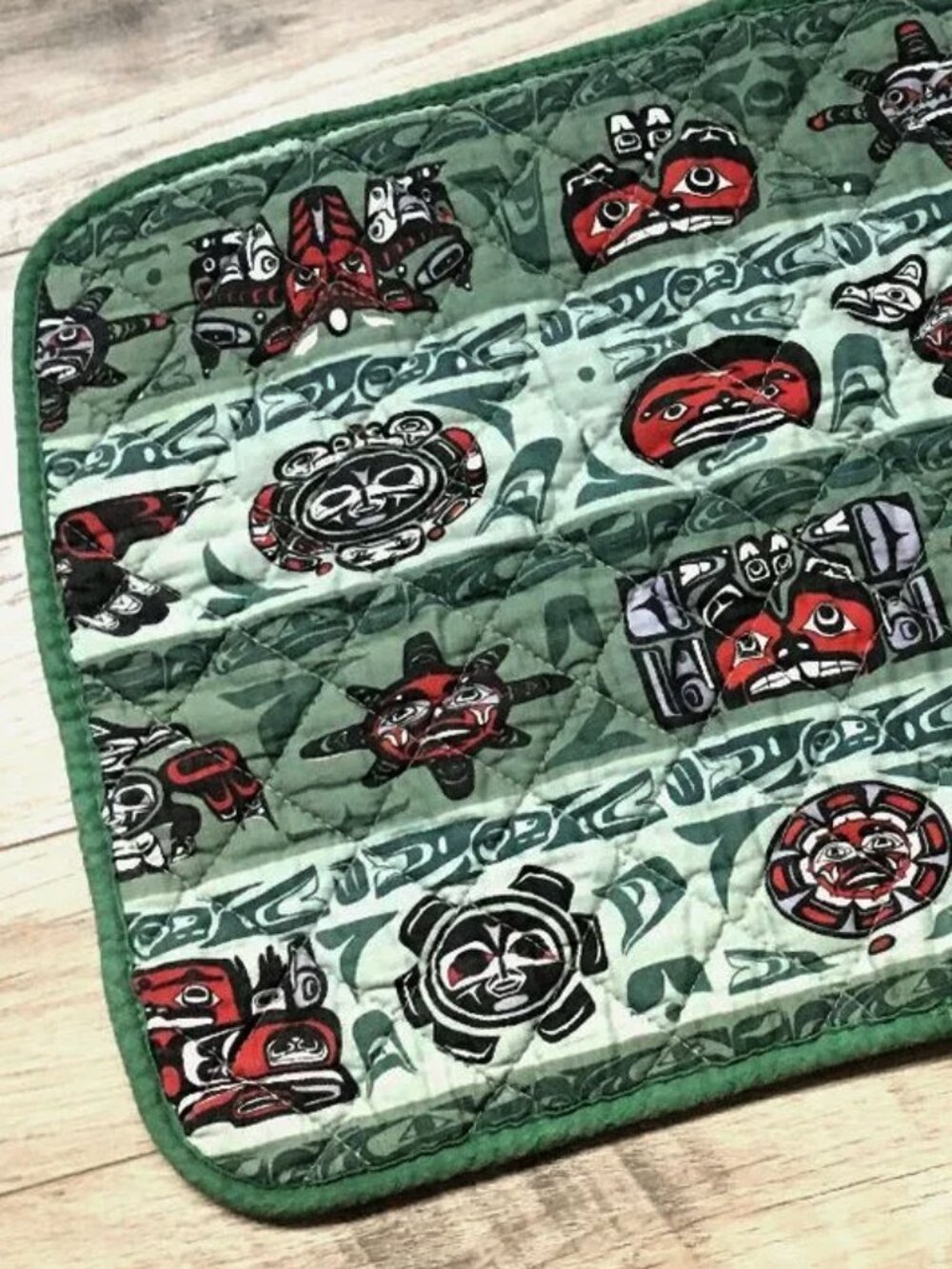 100% Cotton Quilted Altar Mat Green & Red Native Home Haida Totem Print